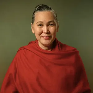 Master Acharavadee Wongsakon